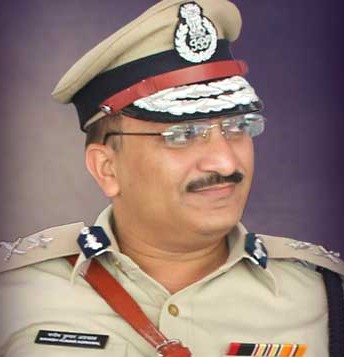 Sh. MANISH K AGARWAL